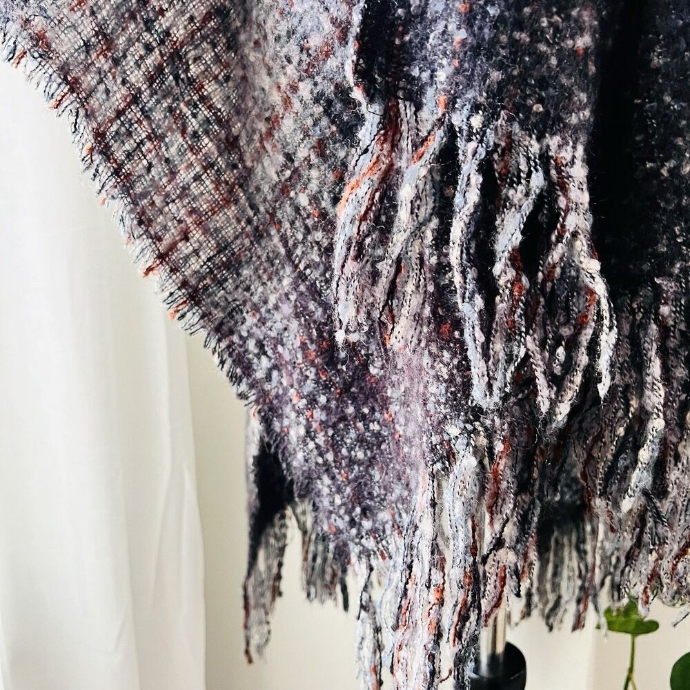 Cejon Multicolor Fringed Wrap - Picture 3 of 6